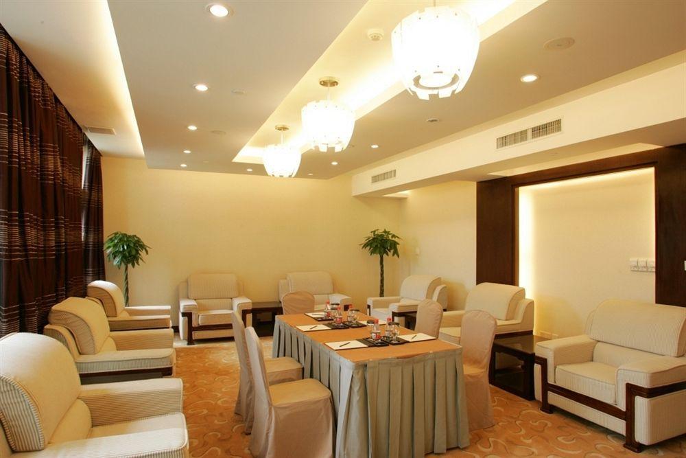 Crowne Plaza Hangzhou Xanadu Resort 시설 사진