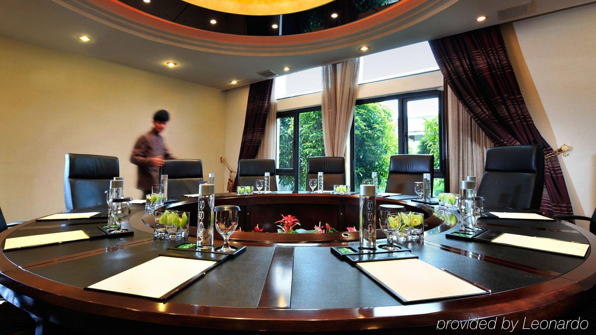 Crowne Plaza Hangzhou Xanadu Resort 외부 사진