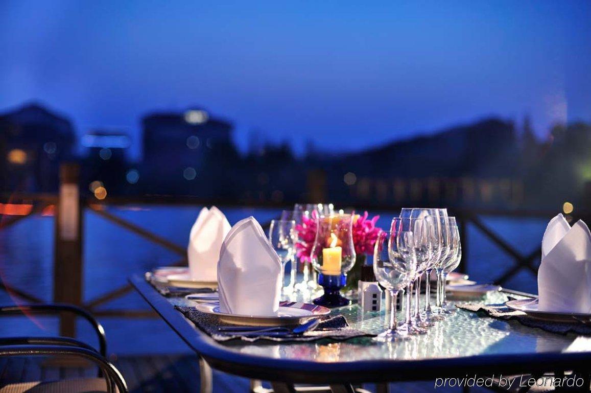 Crowne Plaza Hangzhou Xanadu Resort 레스토랑 사진