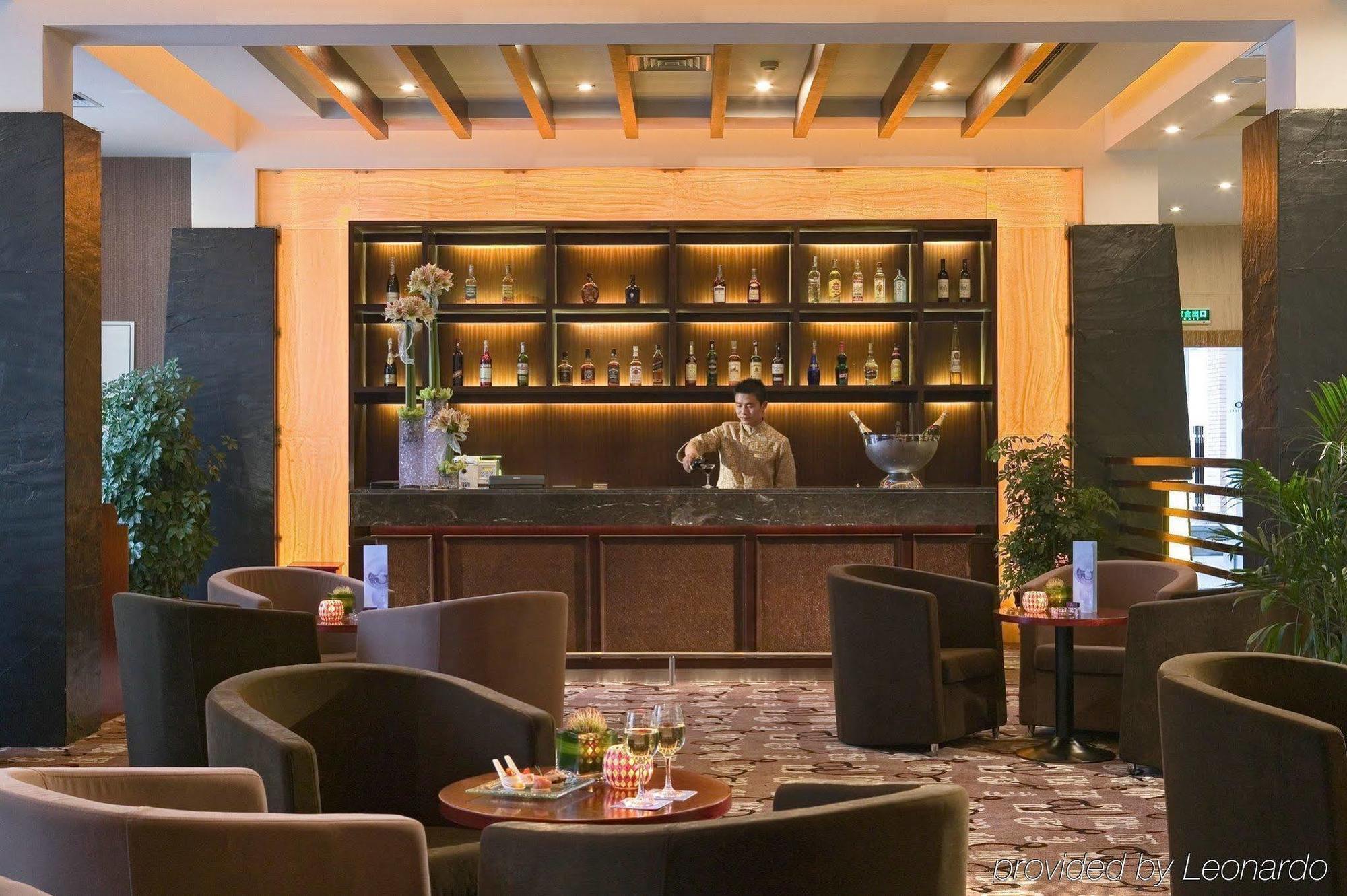 Crowne Plaza Hangzhou Xanadu Resort 레스토랑 사진
